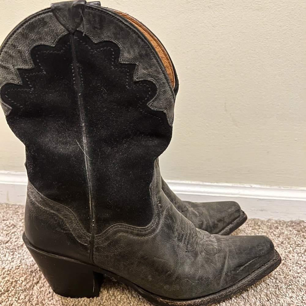 Gray and black authentic goat leather JB Dillon cowboy boots. Size 7.5